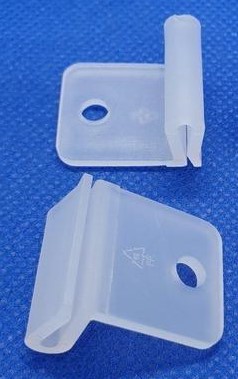 SOPORTE CLIP PARA TECHO TIPO L 15*20 MM